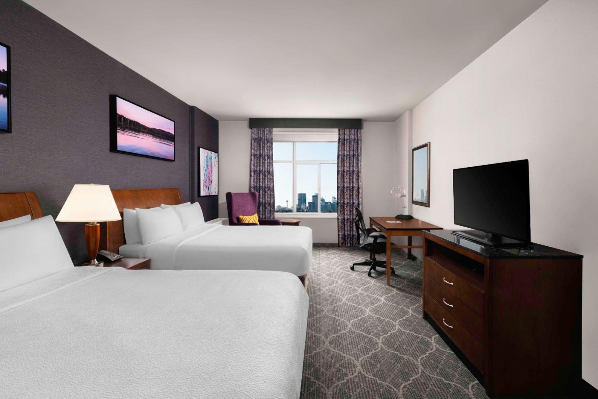 Hilton Garden Inn Calgary Airport Екстериор снимка